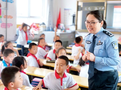 交警故事｜任鸿艳：巾帼本色敢担当铿锵奋进绽芳华