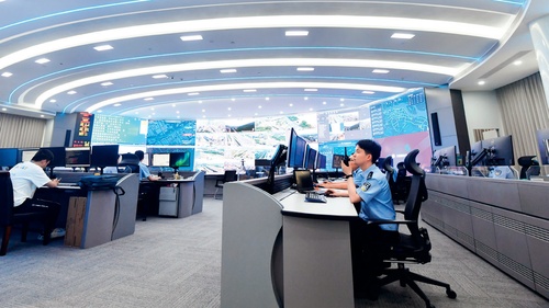 专题｜智筑安全防线 慧享畅行民生——公安交管部门以科技创新书写新时代答卷