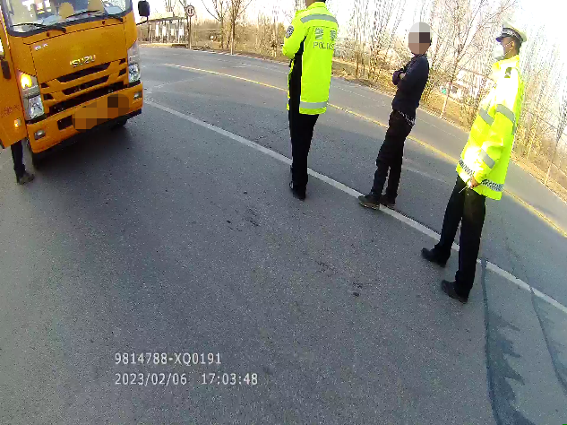 “公车”有理？照查不误