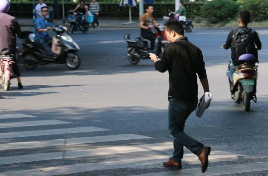 别因“低头”几秒 让您追悔莫及最新推荐