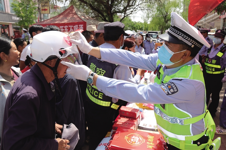 “美丽乡村行”交通安全宣传启动 