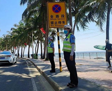 海南交警部署开展“全国交通安全日”群众性主题宣传月活动最新推荐